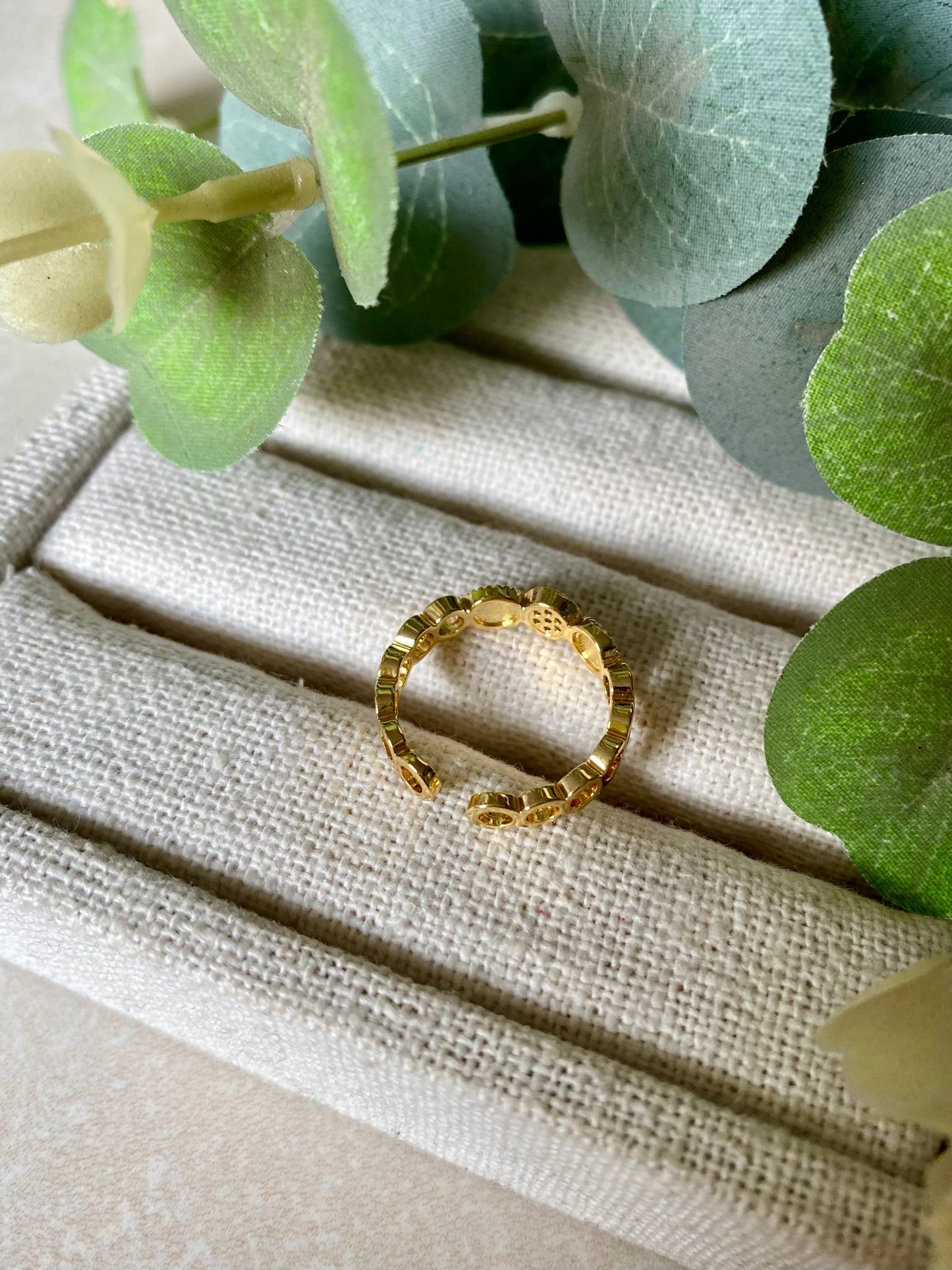 Anillo Sara